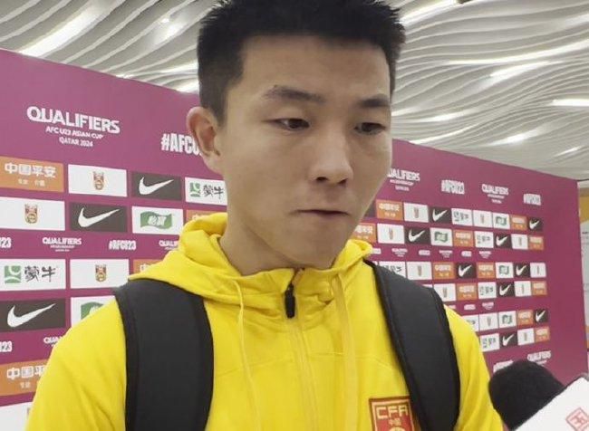 超长的护士小姐