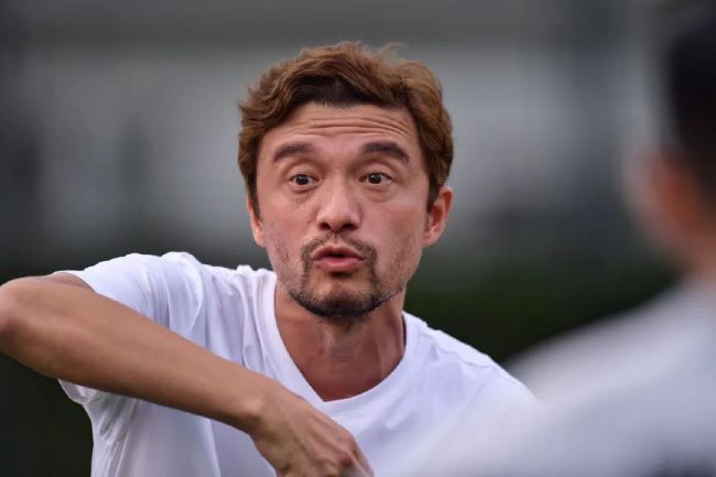 亚洲人成一区