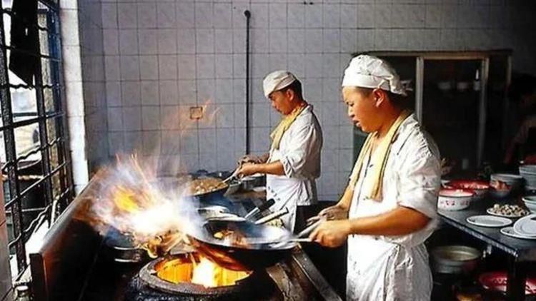 久久久国产一区二区三区